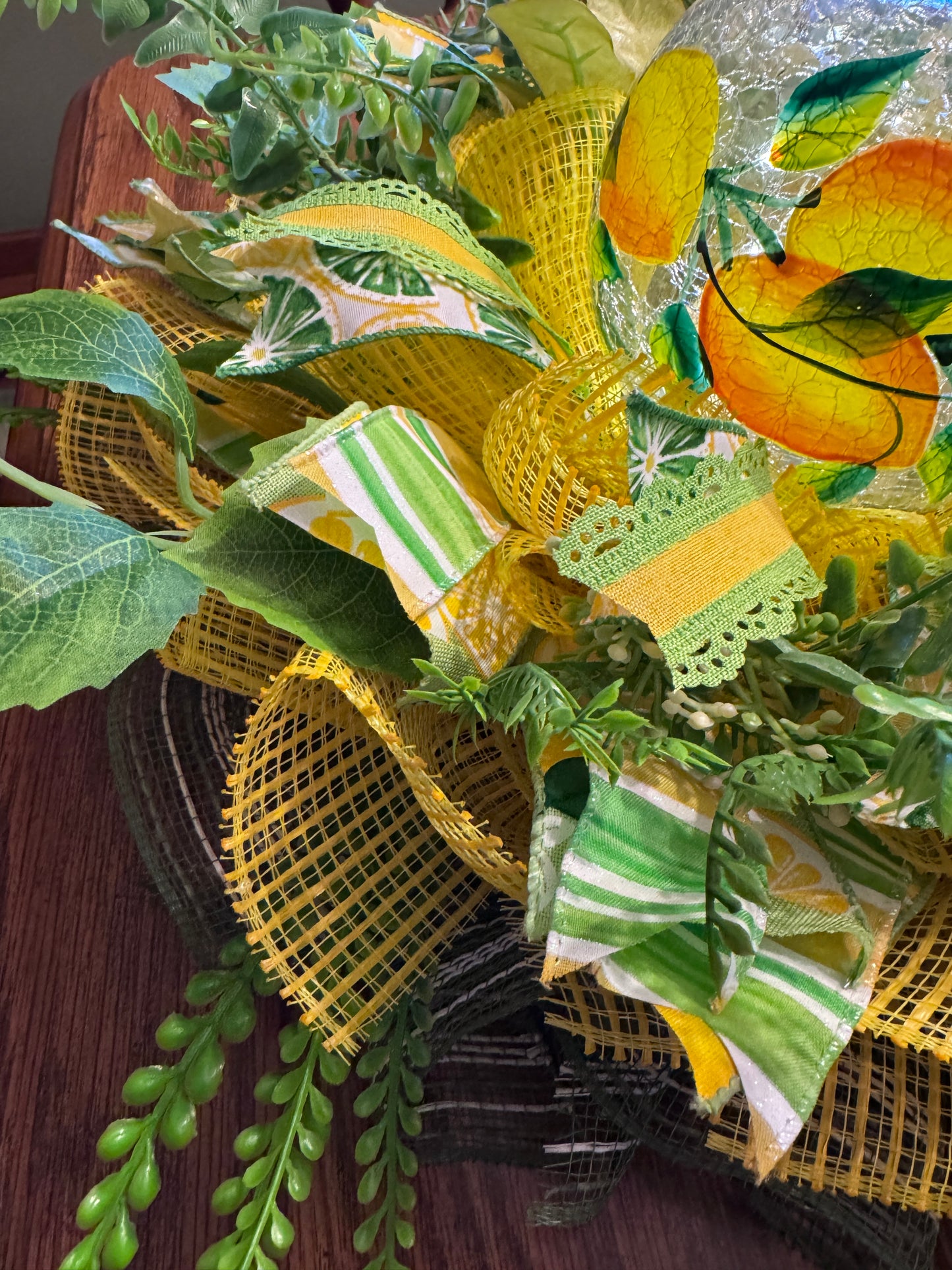 🍋 Illuminated Lemon Crackle Glass Orb Centerpiece