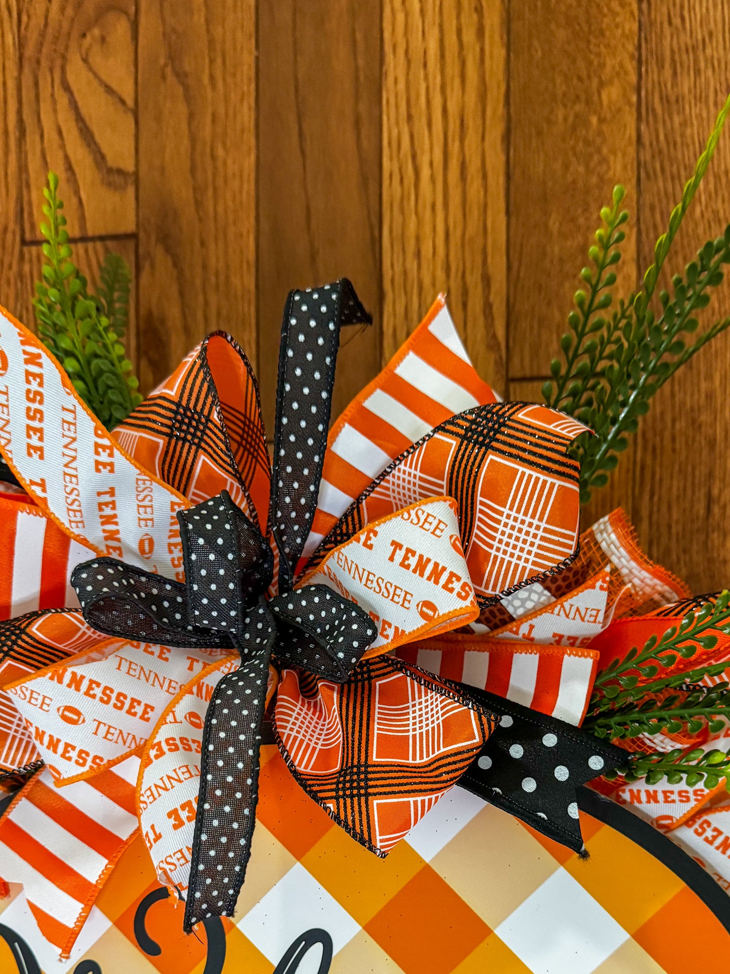 University of Tennessee Wreath, UT Vols Football Wreath, UT Vols Wreath, UT Football Wreath, Round University of Tennessee Wreath, Tennessee Ribbon, Fall Decor, Gift