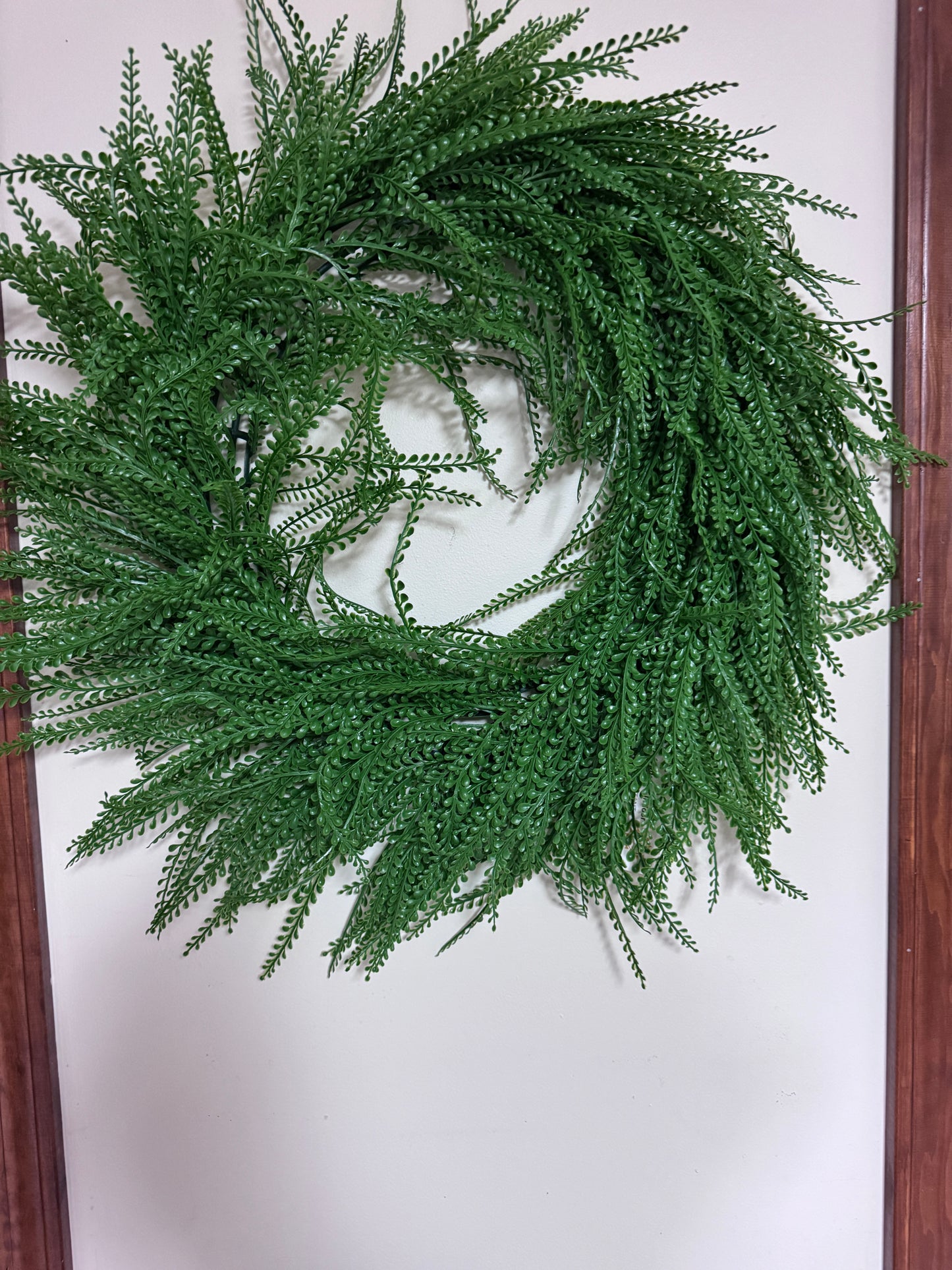 🌿 24” UV-Resistant Beaded Greenery Wreath

Interchangeable Bow System | Year-Round Statement Piece