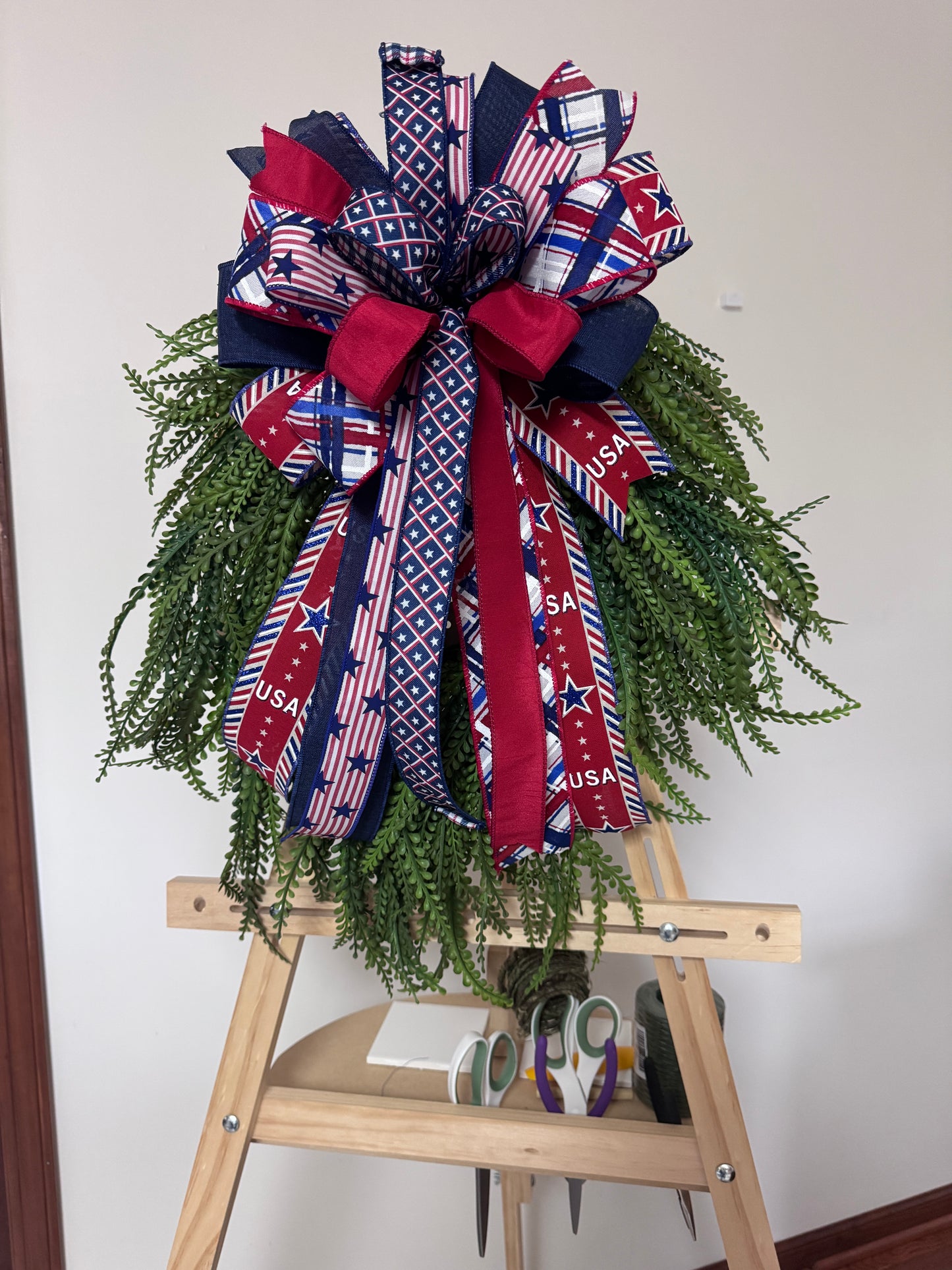 🇺🇸 Patriotic Designer Ribbon Bow – Red, White & Blue Front Door Bow (Wreath Accent)