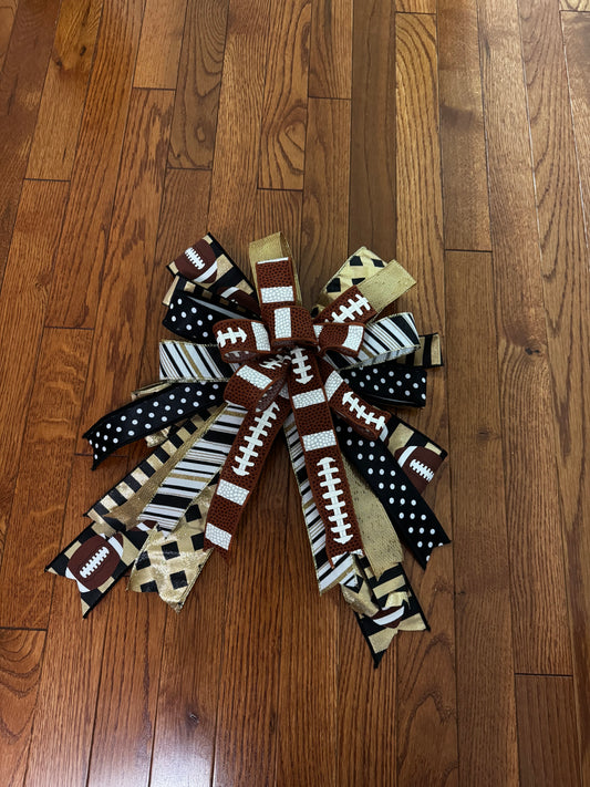Dresden Lions Football Bow