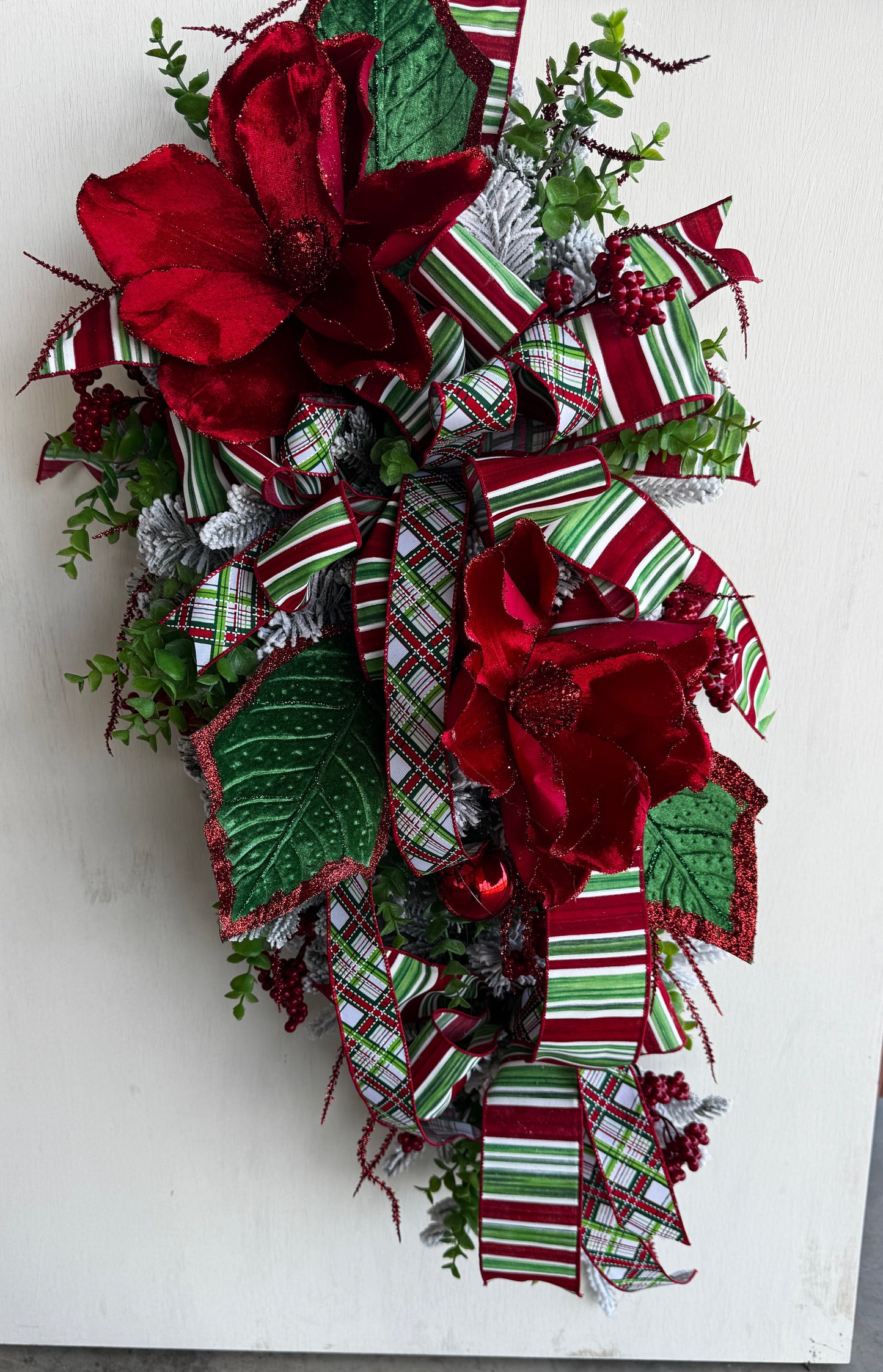 ❤️ Flocked Red Magnolia Christmas Swag – Very High Quality, Heavy &amp; Low-Shedding