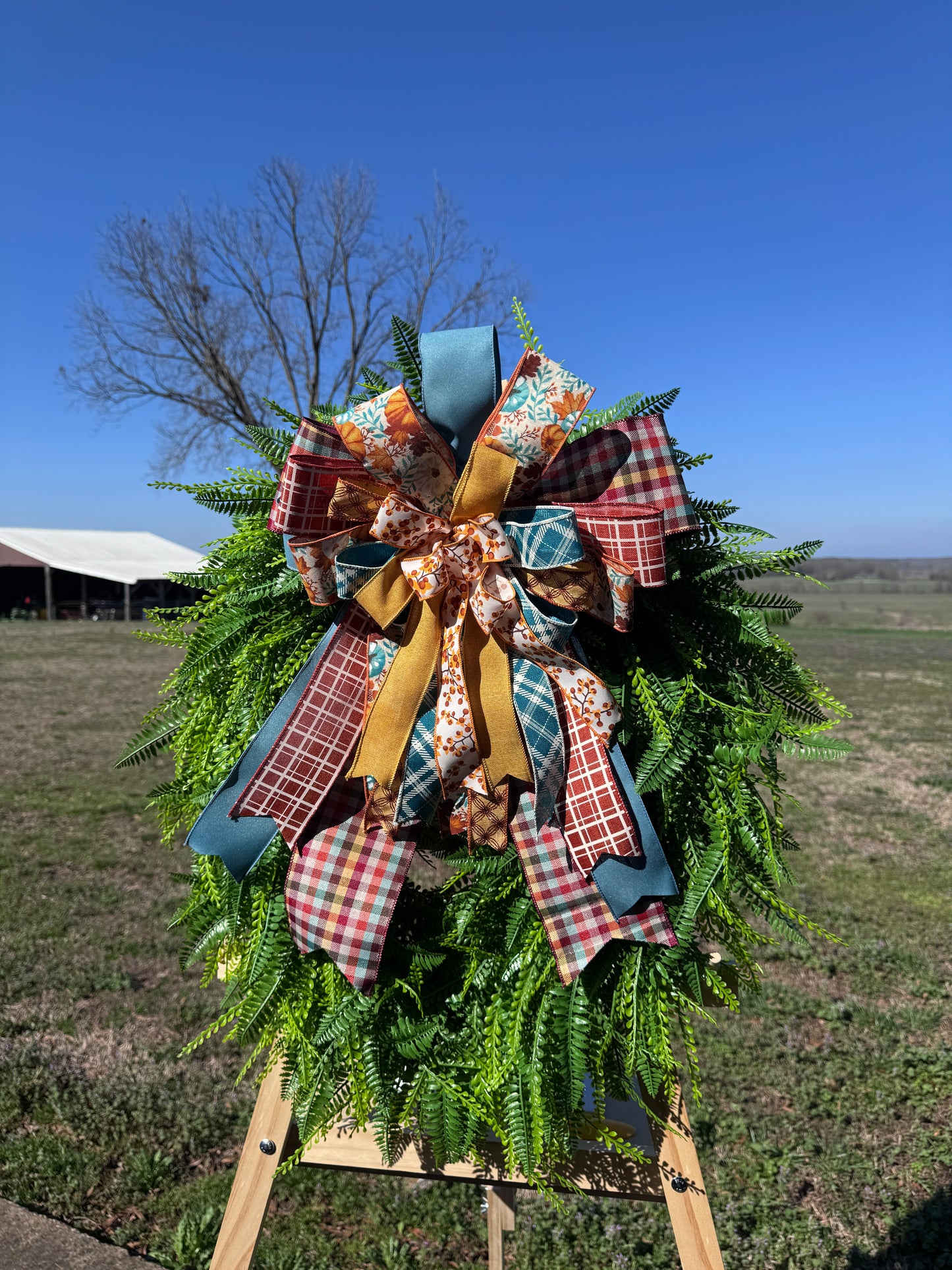 Oval 26” Beaded Grass and Fern Wreath