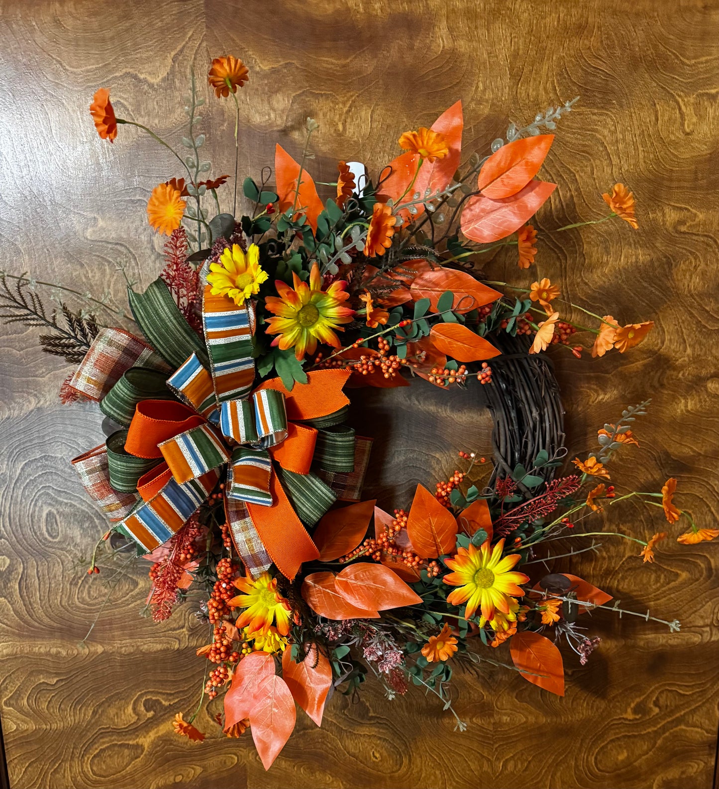Welcome fall into your home with this Handmade Fall Wreath for Front Door-bursting with vibrant autumn charmsA!