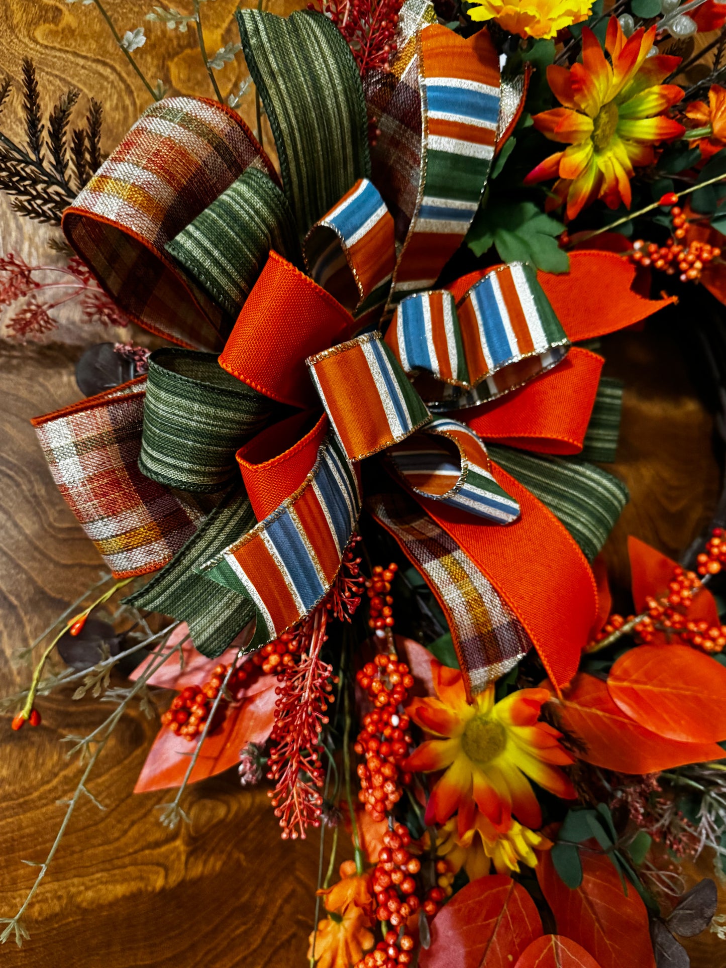 Welcome fall into your home with this Handmade Fall Wreath for Front Door-bursting with vibrant autumn charmsA!