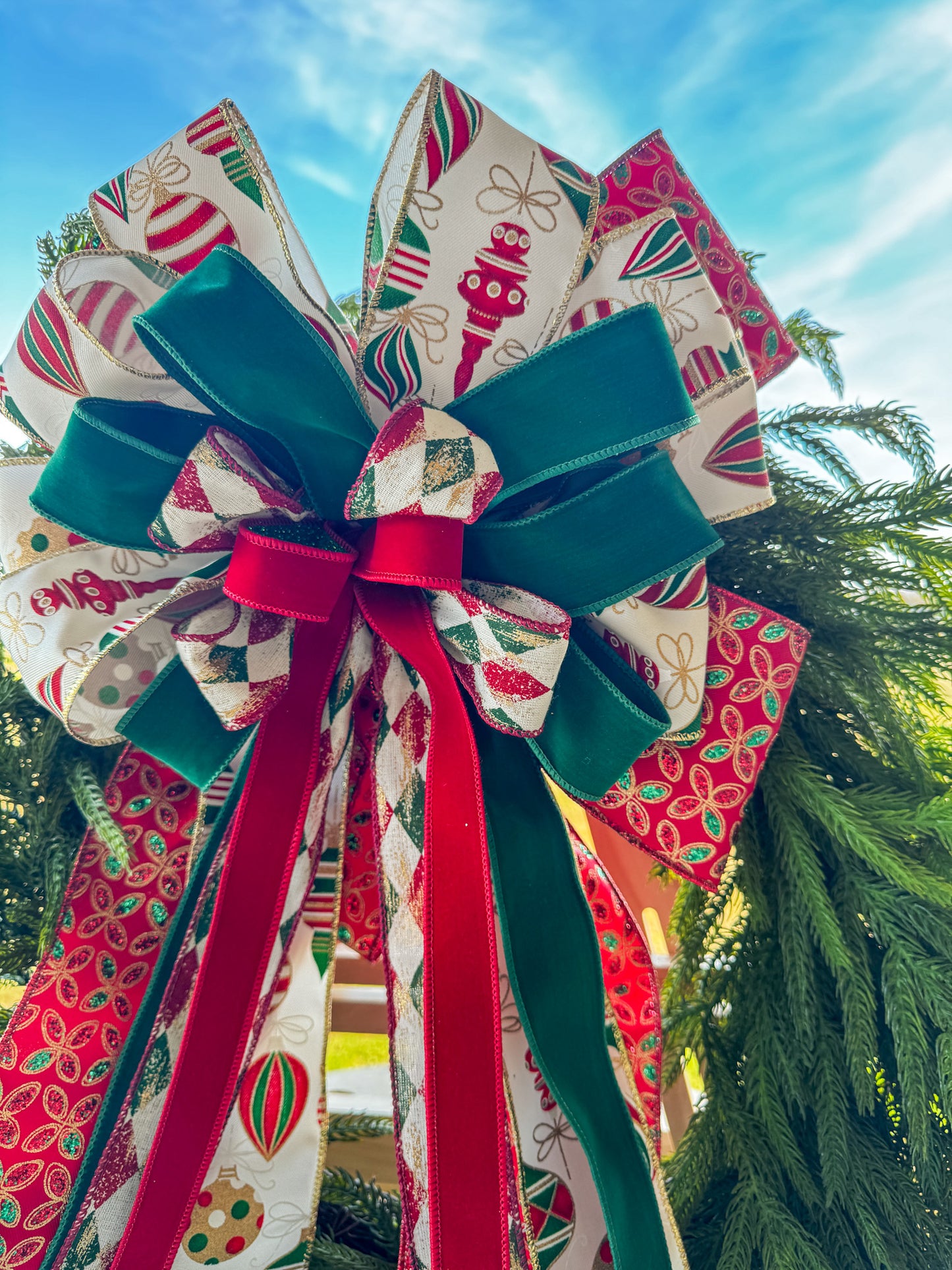 Farrisilk & Norfolk Pine Designer Wreath (Heavy Real Touch)