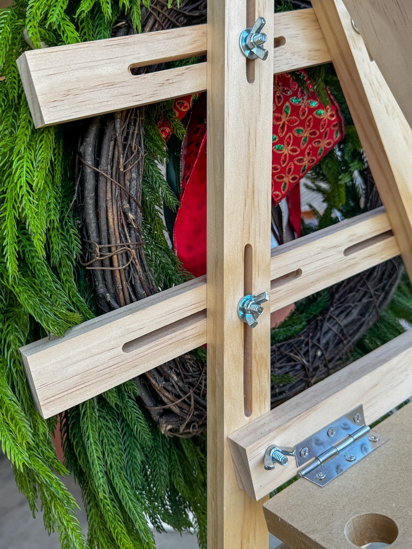 Study Wooden Wreath Frame
