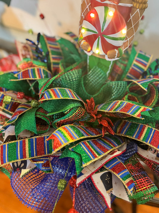 Gingerbread Peppermint Christmas Centerpiece
