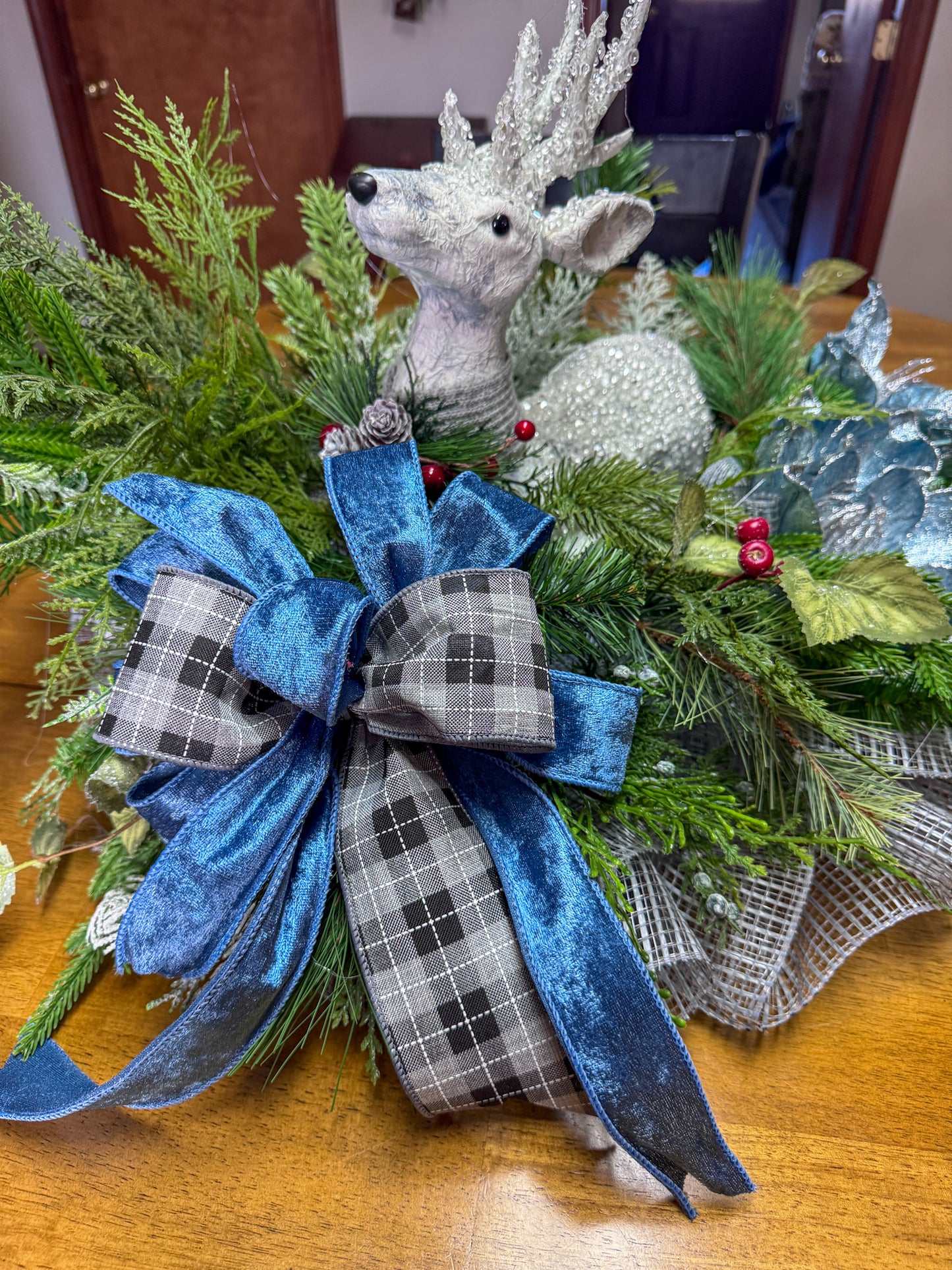 Blue Winter Deer Centerpiece – Elegant Icy Woodland Table Arrangement